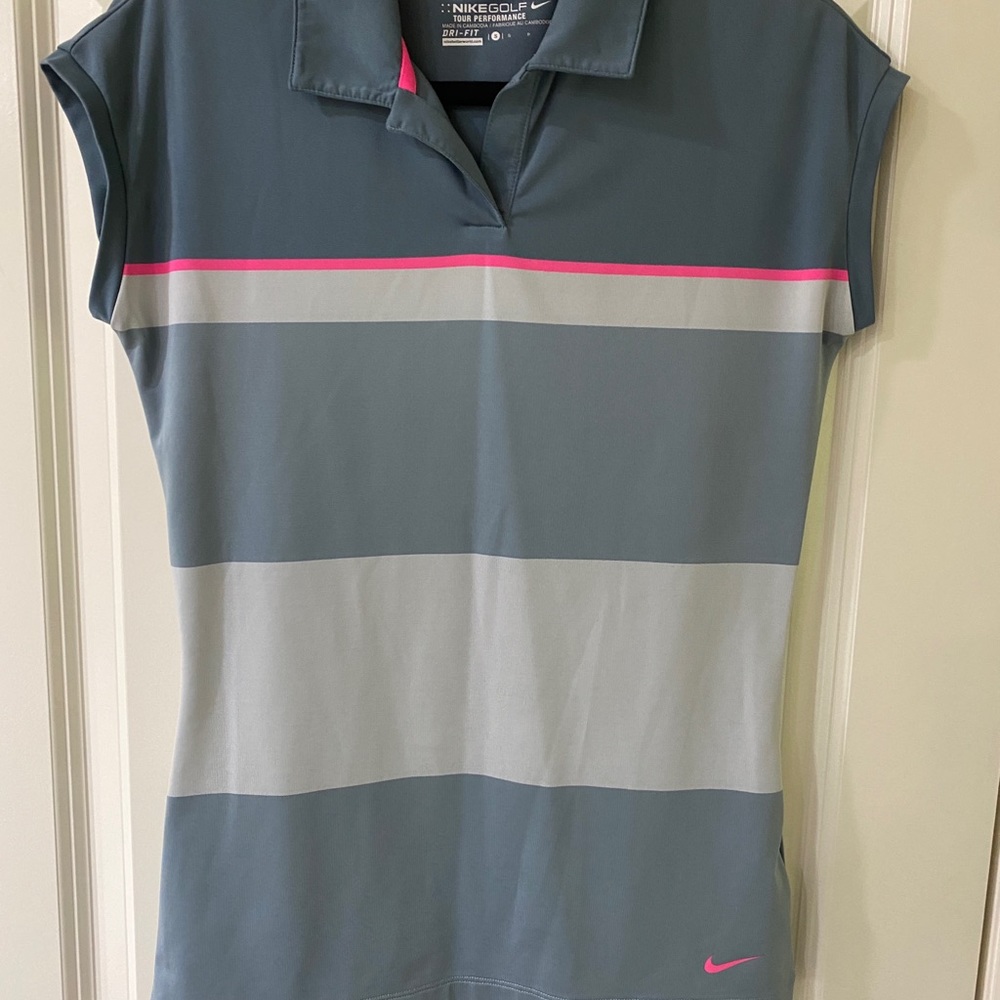 NIKE Women’s Golf Tour Cap Sleeve Polo Shirt Collar Grey/ Pink Small Excellent